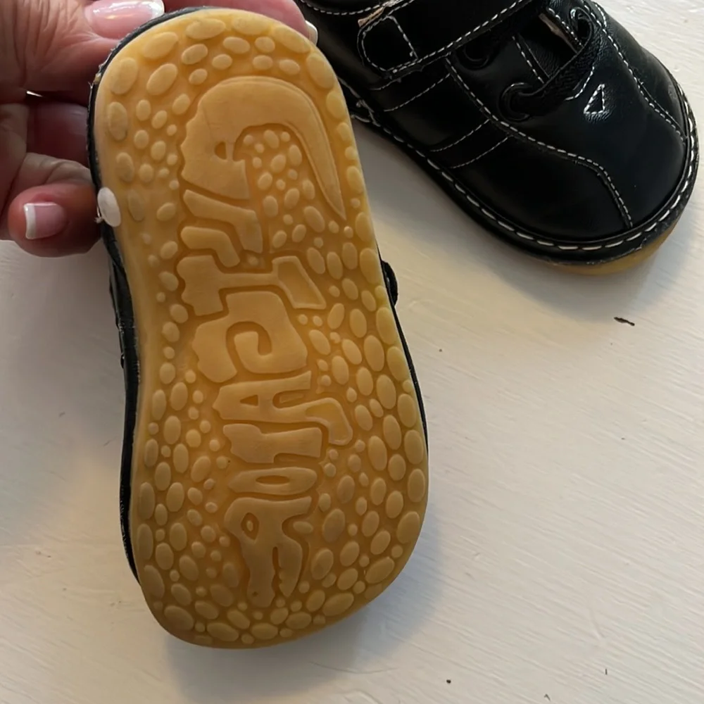 Little Mae’s Boutique baby dress shoes size 3